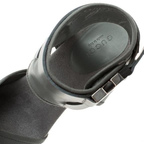 Gucci Grey Leather and Fabric Gail Ankle Cuff Platform Sandals - Picture 7 of 10